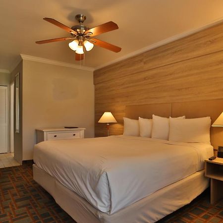 Galt Villas Hotel Форт Лодърдейл Екстериор снимка